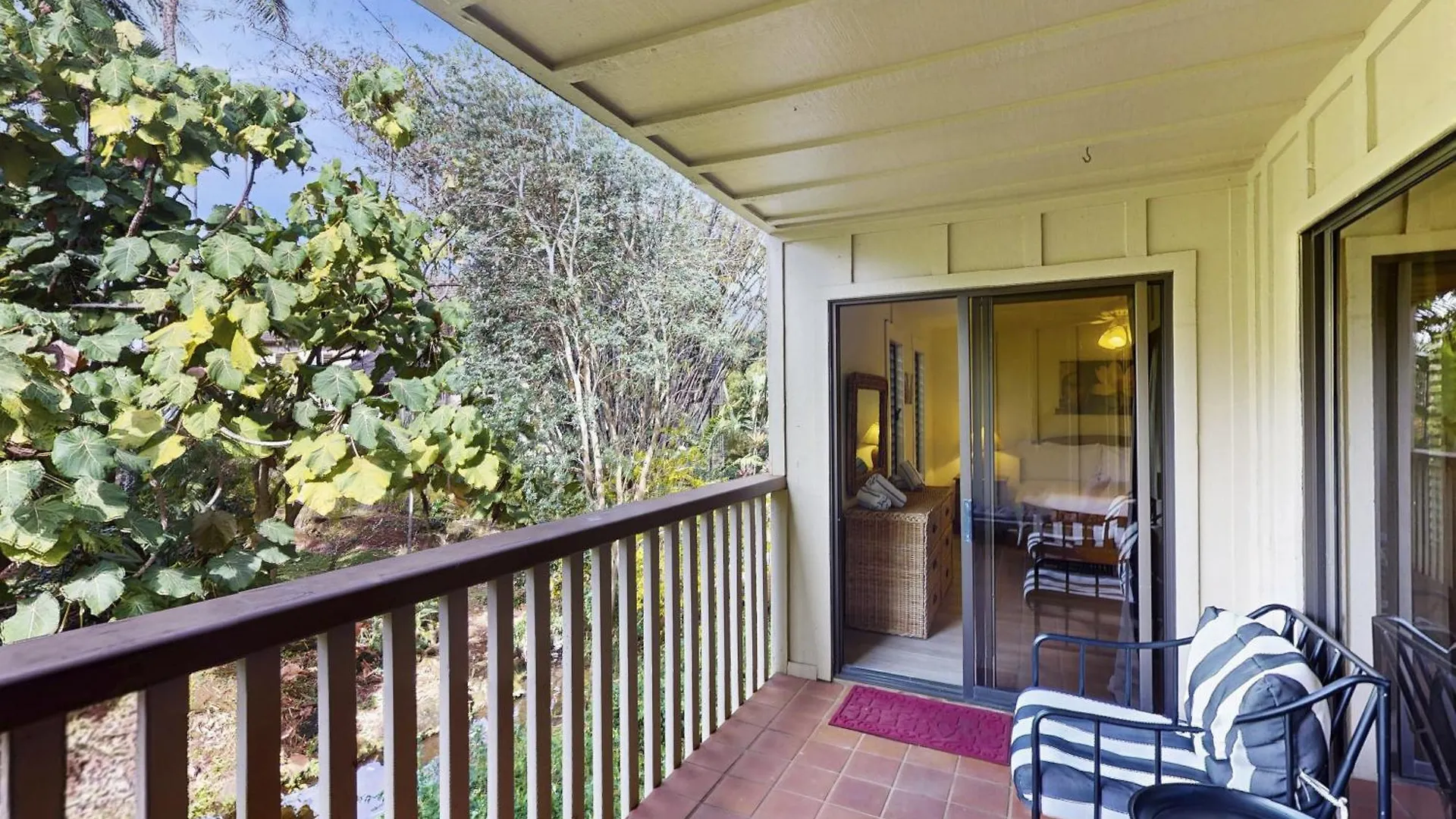 Appartamento Waikomo Streams Villas 121 Koloa